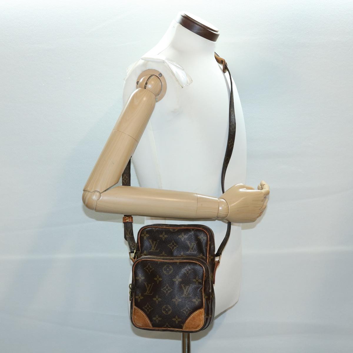 LOUIS VUITTON Monogram Amazon Shoulder Bag M45236 LV jk2825