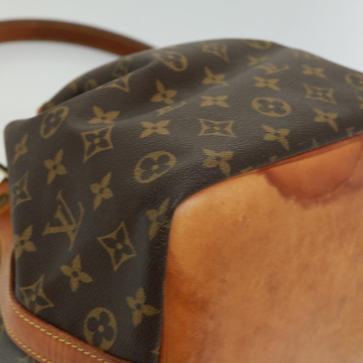 LOUIS VUITTON Monogram Petit Noe Shoulder Bag M42226 LV jk2852