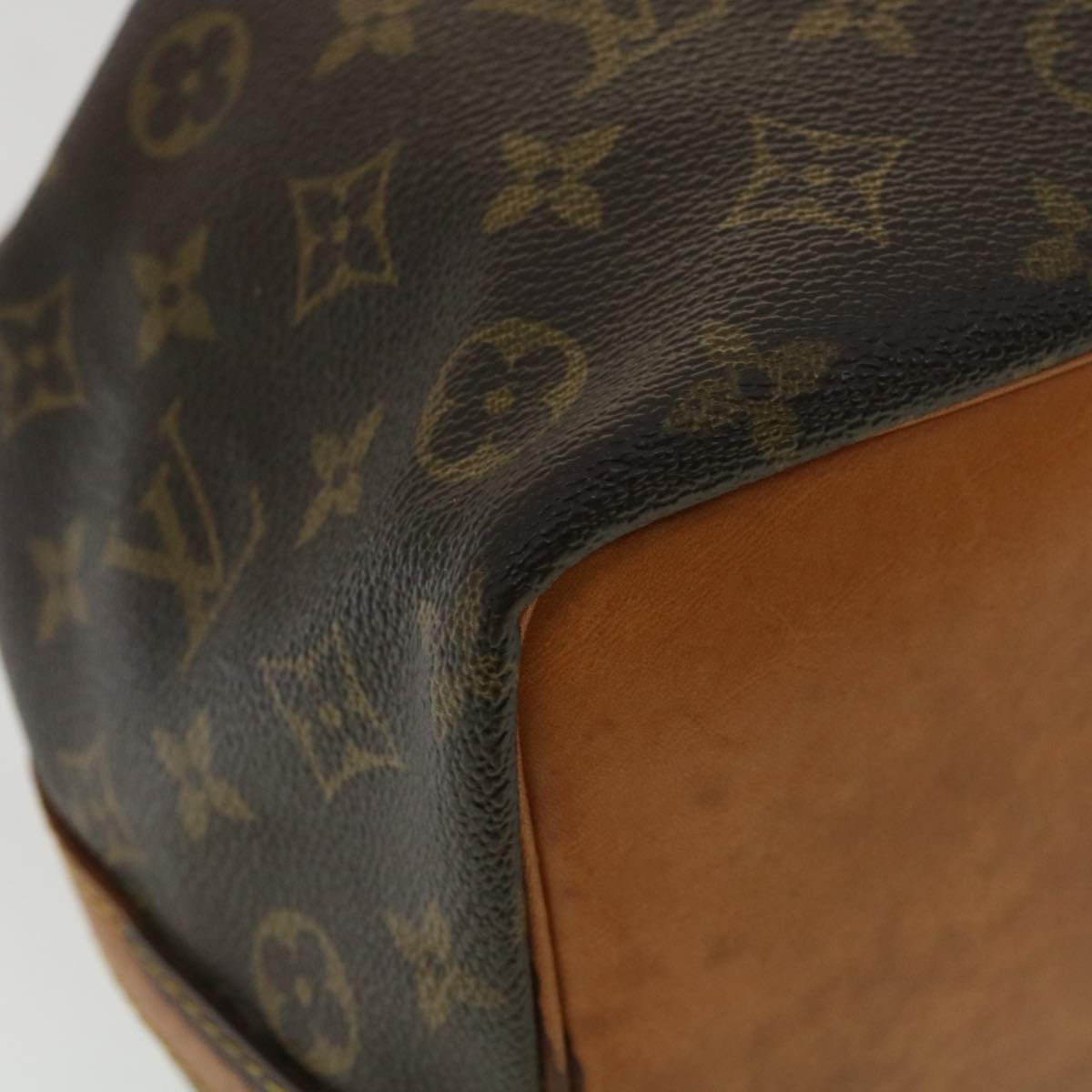 LOUIS VUITTON Monogram Petit Noe Shoulder Bag M42226 LV jk2858