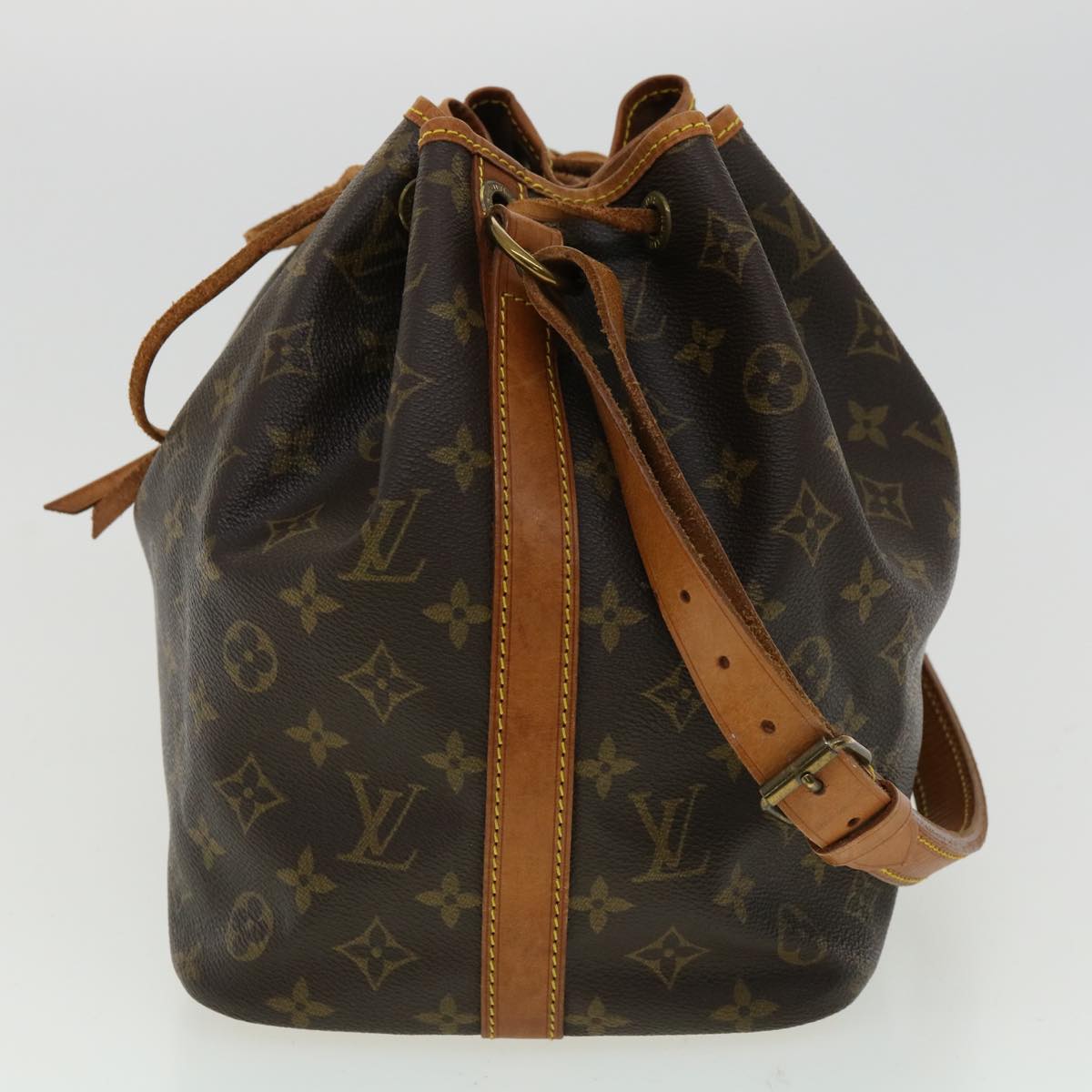 LOUIS VUITTON Monogram Petit Noe Shoulder Bag M42226 LV jk2858
