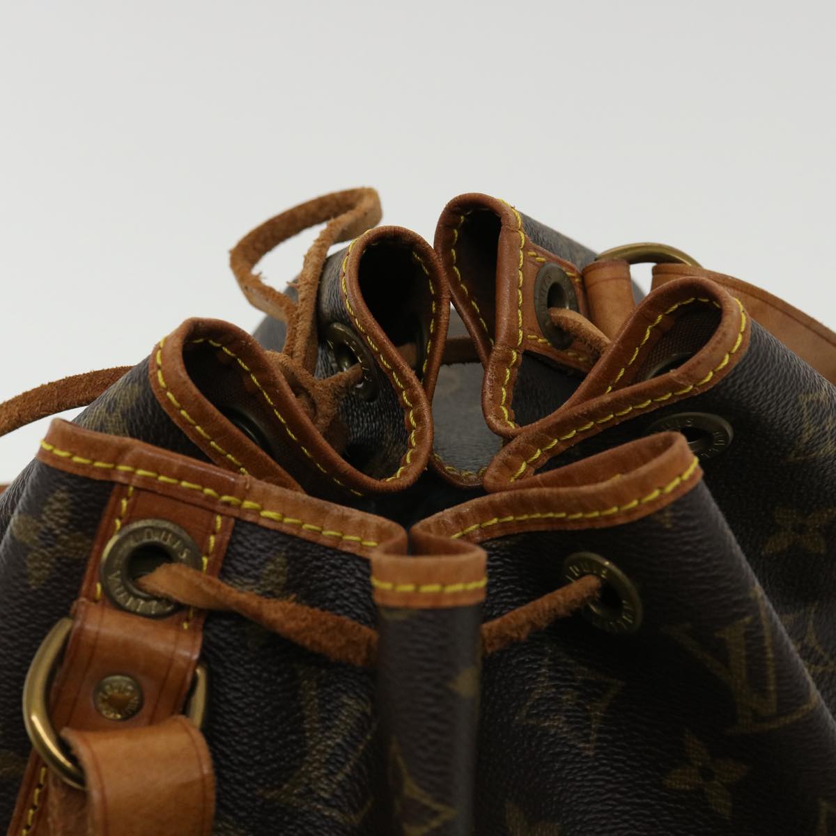 LOUIS VUITTON Monogram Petit Noe Shoulder Bag M42226 LV jk2858