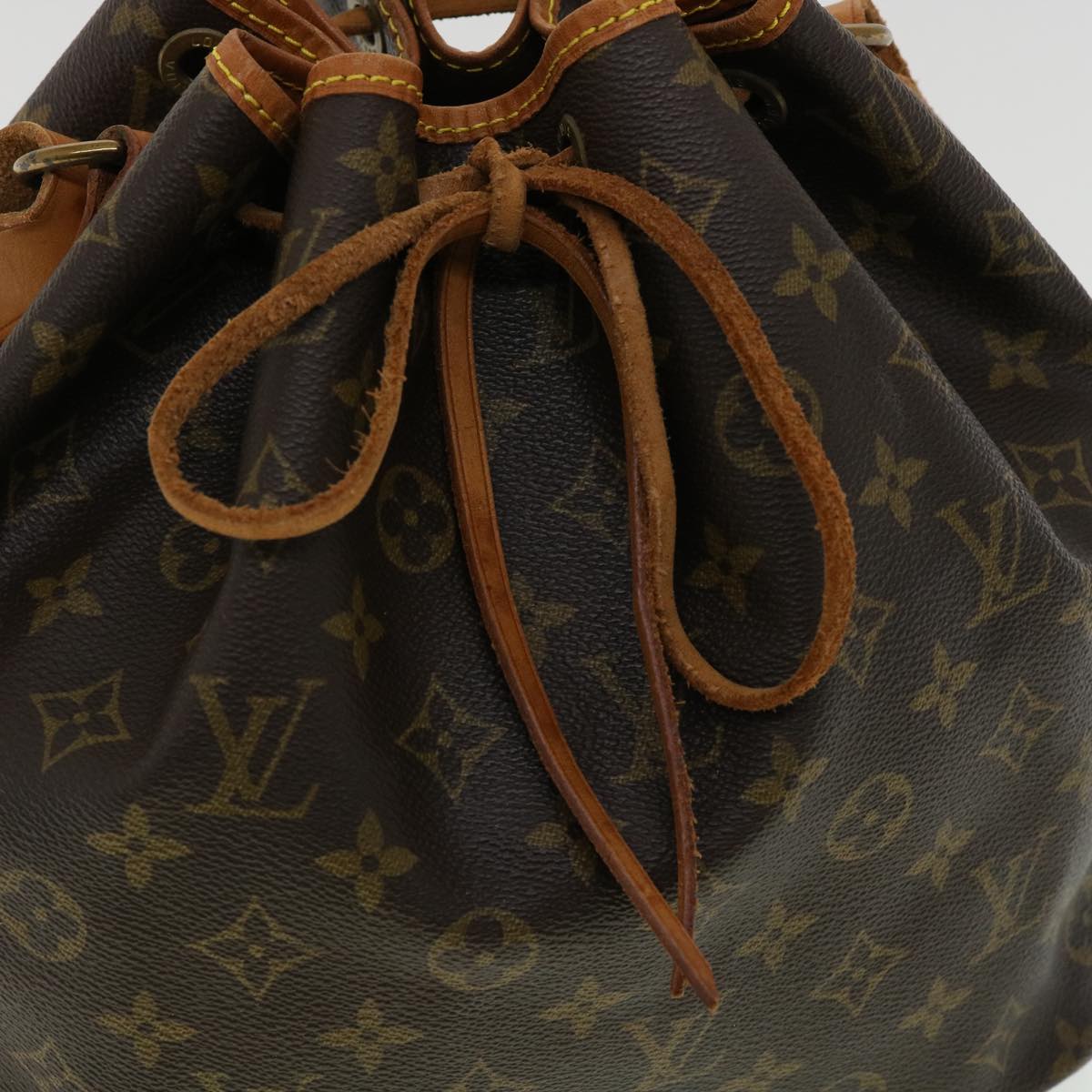 LOUIS VUITTON Monogram Petit Noe Shoulder Bag M42226 LV jk2858