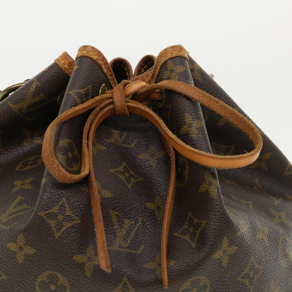 LOUIS VUITTON Monogram Petit Noe Shoulder Bag M42226 LV jk2877