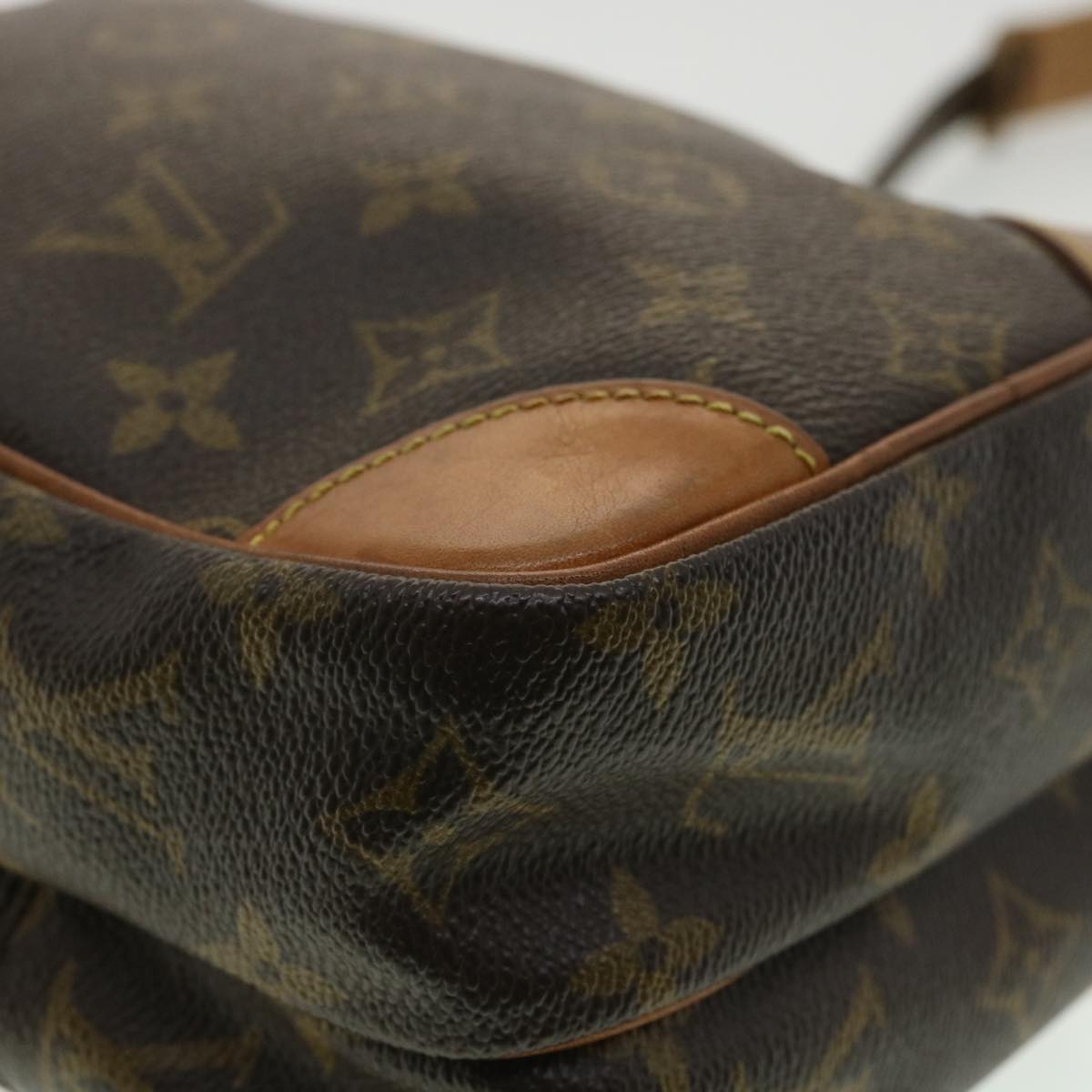 LOUIS VUITTON Monogram Amazon Shoulder Bag M45236 LV jk2959