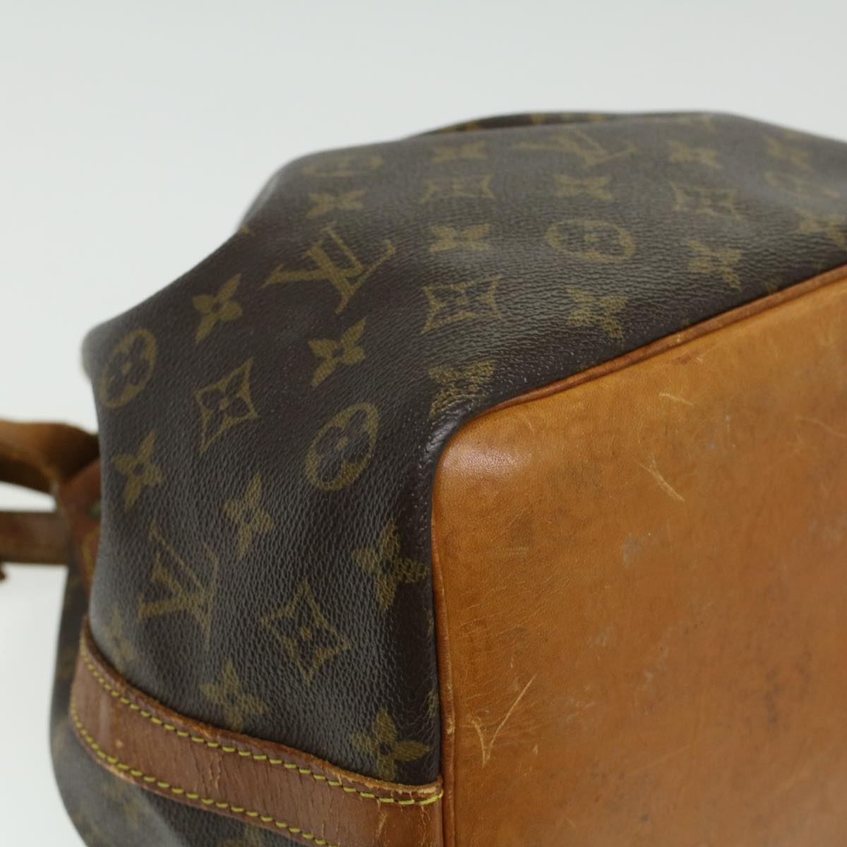 LOUIS VUITTON Monogram Petit Noe Shoulder Bag M42226 LV jk3024