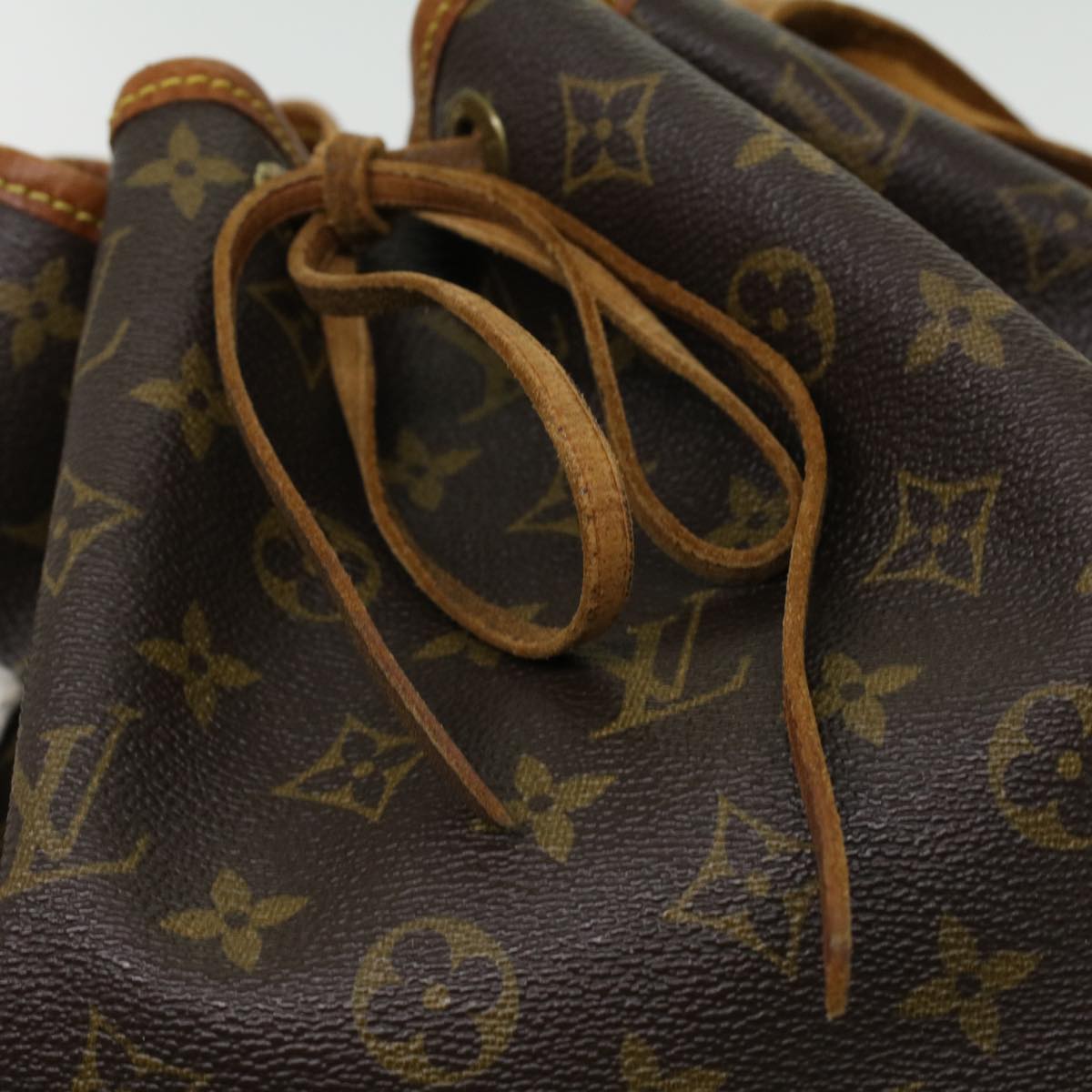 LOUIS VUITTON Monogram Petit Noe Shoulder Bag M42226 LV jk3024