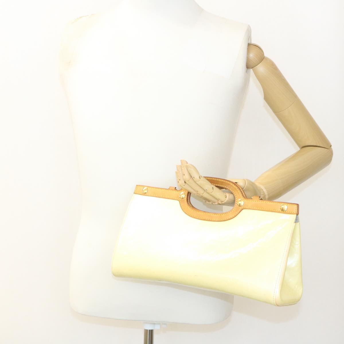 LOUIS VUITTON Monogram Vernis Roxbury Drive Hand Bag Perle M91374 LV jk642