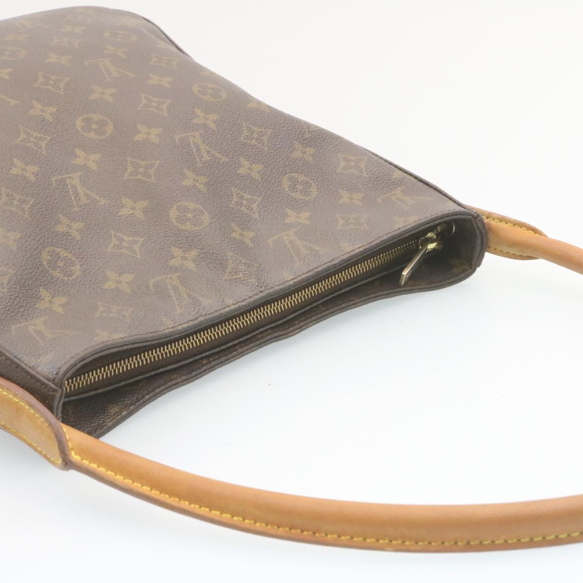 LOUIS VUITTON Monogram Looping GM Shoulder Bag M51145 LV jk893