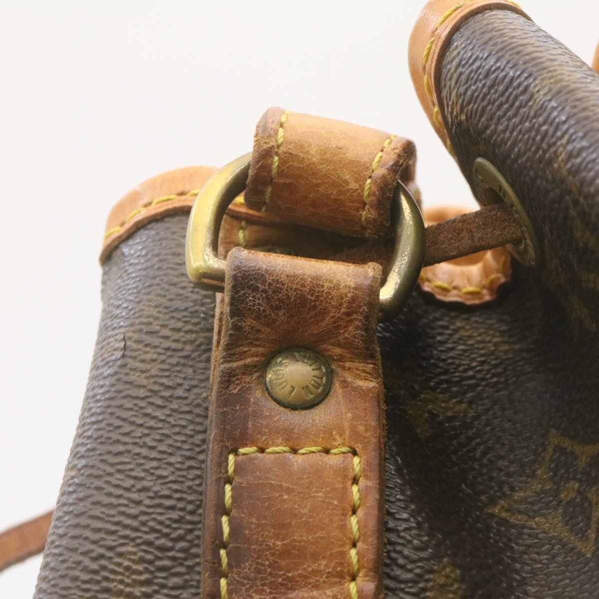 LOUIS VUITTON Monogram Noe Shoulder Bag M42224 LV jk980