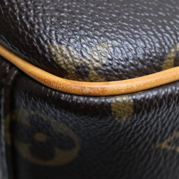 Louis Vuitton Clara Monogram Handbag M40057