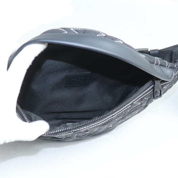 Louis Vuitton Discovery Bum Bag Black M21427