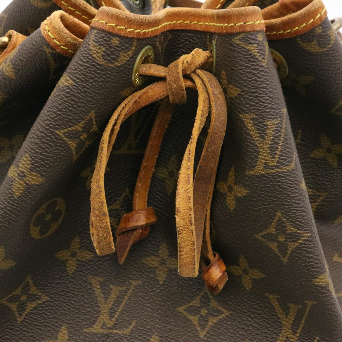 LOUIS VUITTON Monogram Noe Shoulder Bag M42224 LV ki1327