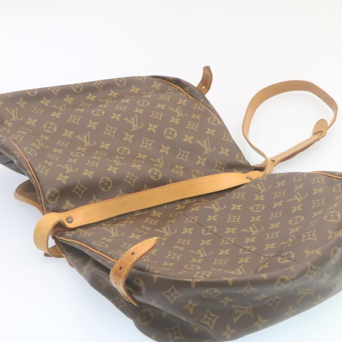 LOUIS VUITTON Monogram Saumur 35 Shoulder Bag M42254 LV ki1701