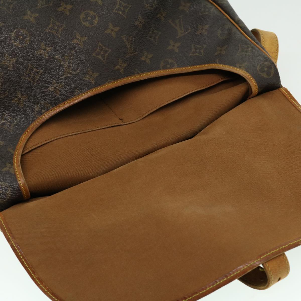 LOUIS VUITTON Monogram Saumur 35 Shoulder Bag M42254 LV ki2012