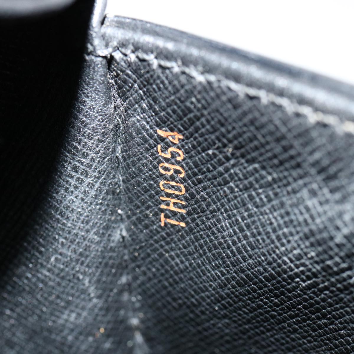 LOUIS VUITTON Epi Saint Cloud GM Shoulder Bag Black M52192 LV ki2163