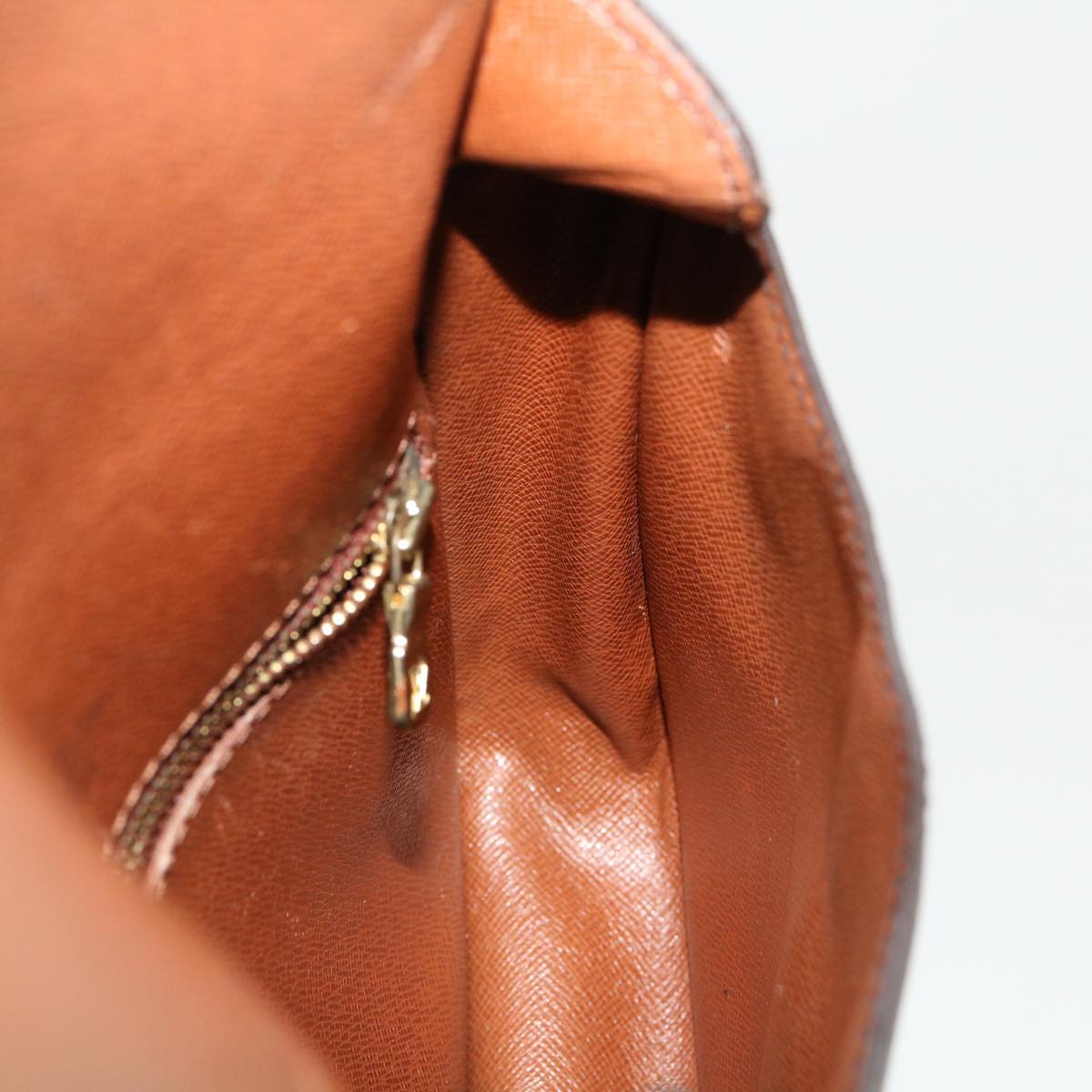 LOUIS VUITTON Monogram Saint Cloud MM Shoulder Bag M51243 LV ki2332