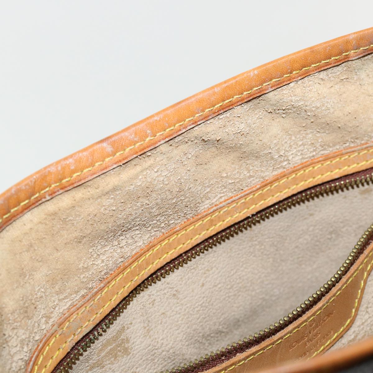 LOUIS VUITTON Monogram Bucket GM Shoulder Bag M42236 LV ki2412