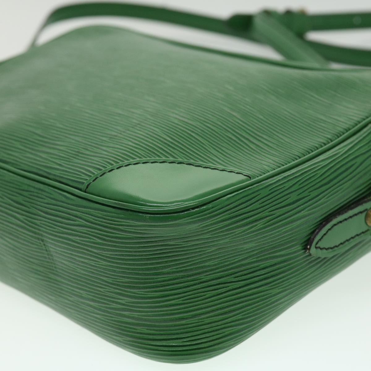 LOUIS VUITTON Epi Trocadero 27 Shoulder Bag Green M52314 LV ki2420