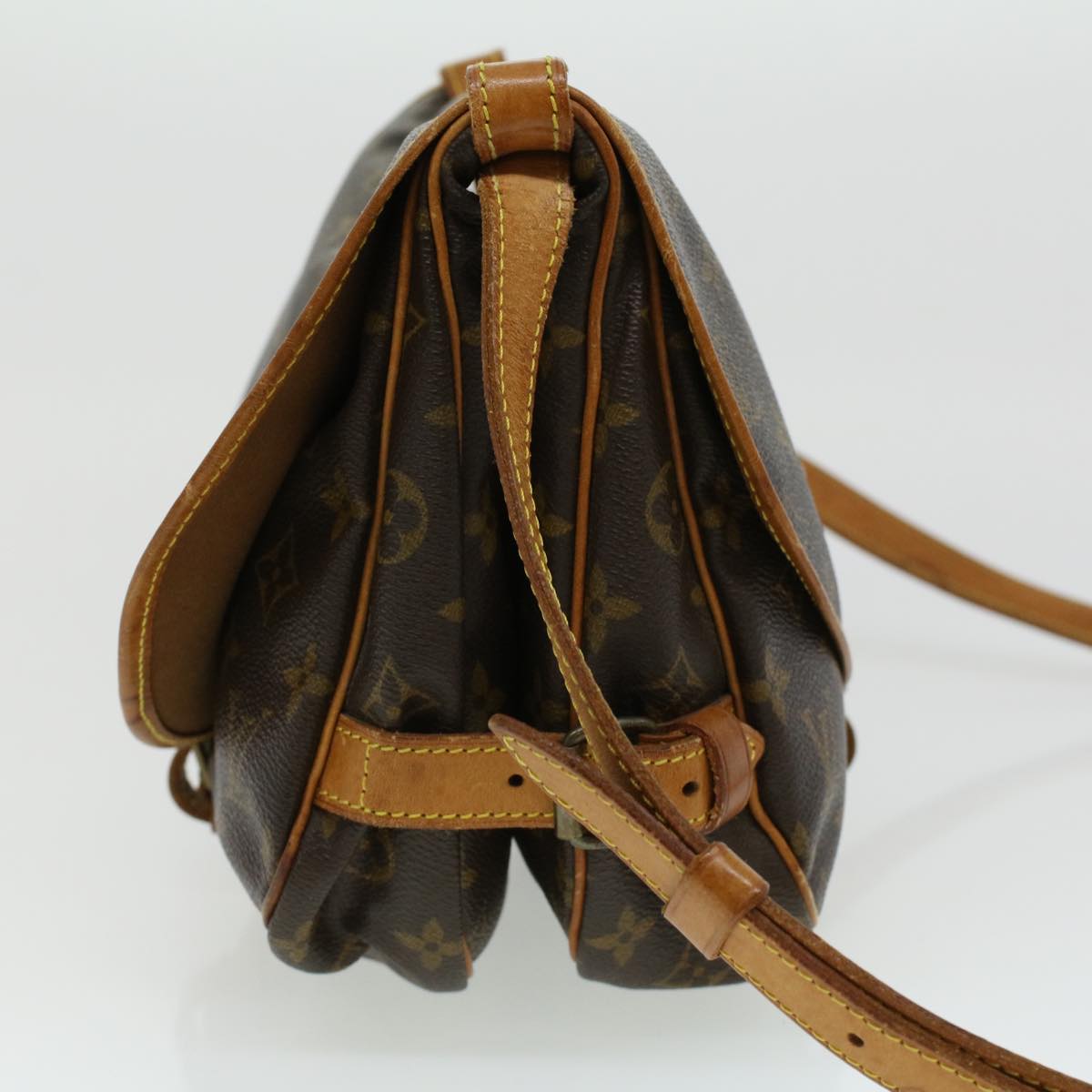 LOUIS VUITTON Monogram Saumur 30 Shoulder Bag M42256 LV ki2529