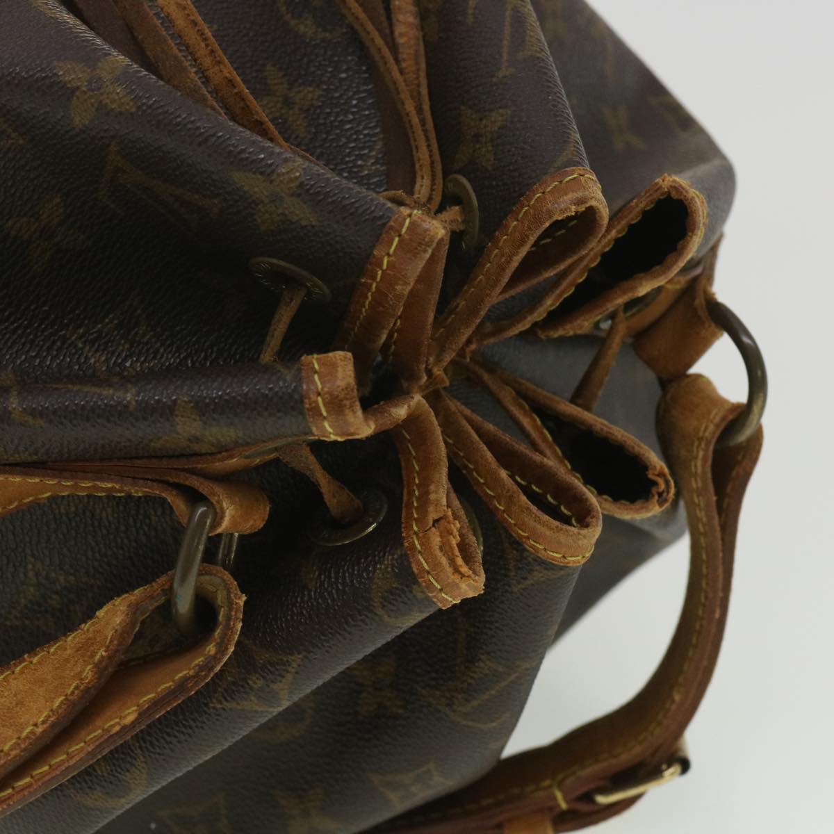 LOUIS VUITTON Monogram Noe Shoulder Bag M42224 LV ki2591