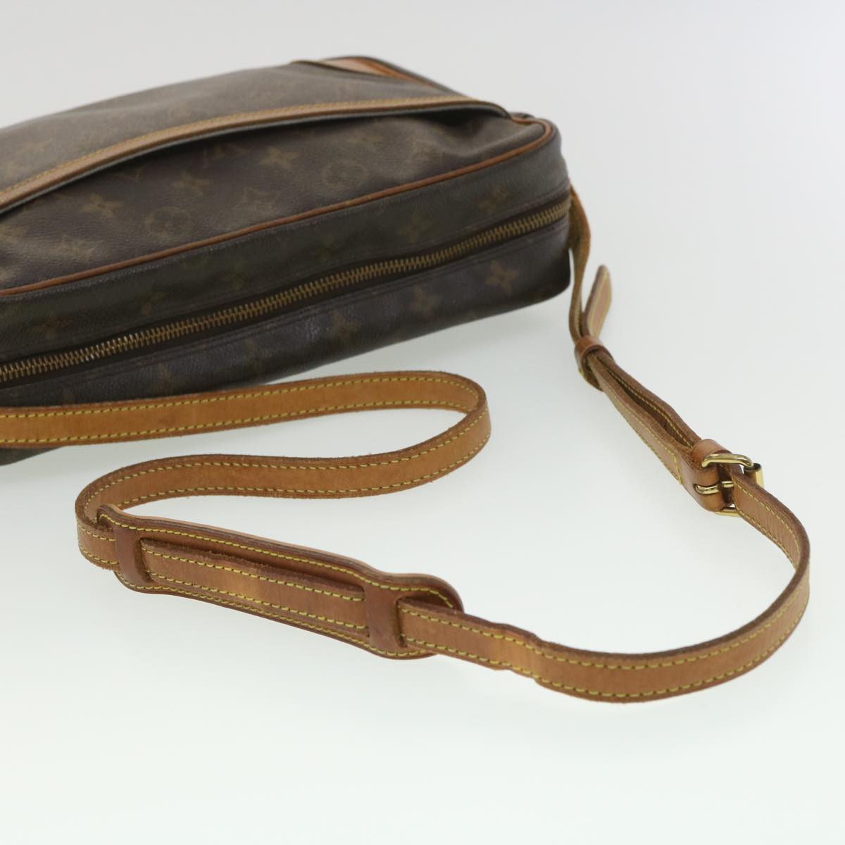 LOUIS VUITTON Monogram Trocadero 27 Shoulder Bag L042 LV ki2601