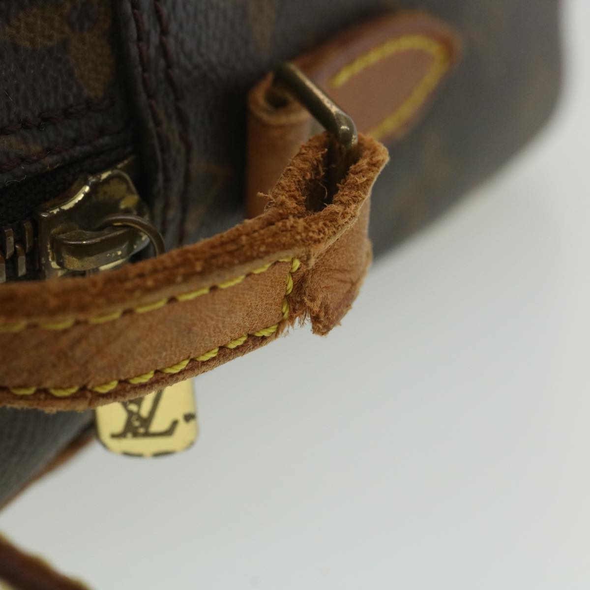 LOUIS VUITTON Monogram Trocadero 27 Shoulder Bag L042 LV ki2601