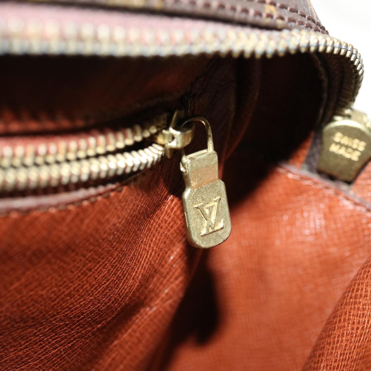 LOUIS VUITTON Monogram Trocadero 27 Shoulder Bag L042 LV ki2602