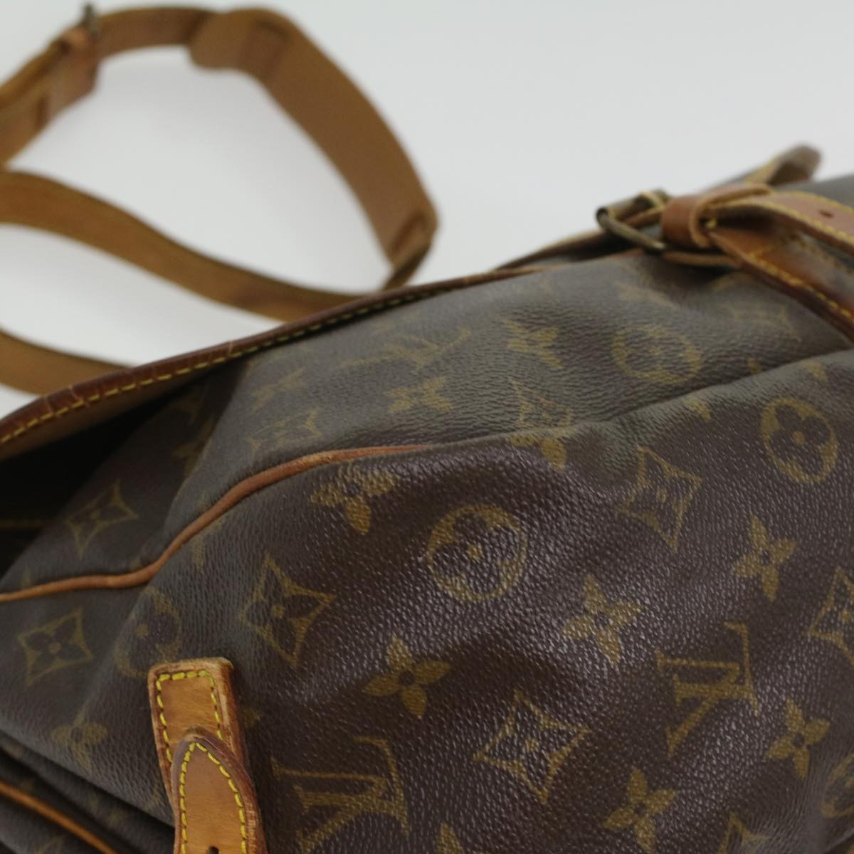 LOUIS VUITTON Monogram Saumur 35 Shoulder Bag M42254 LV ki2657