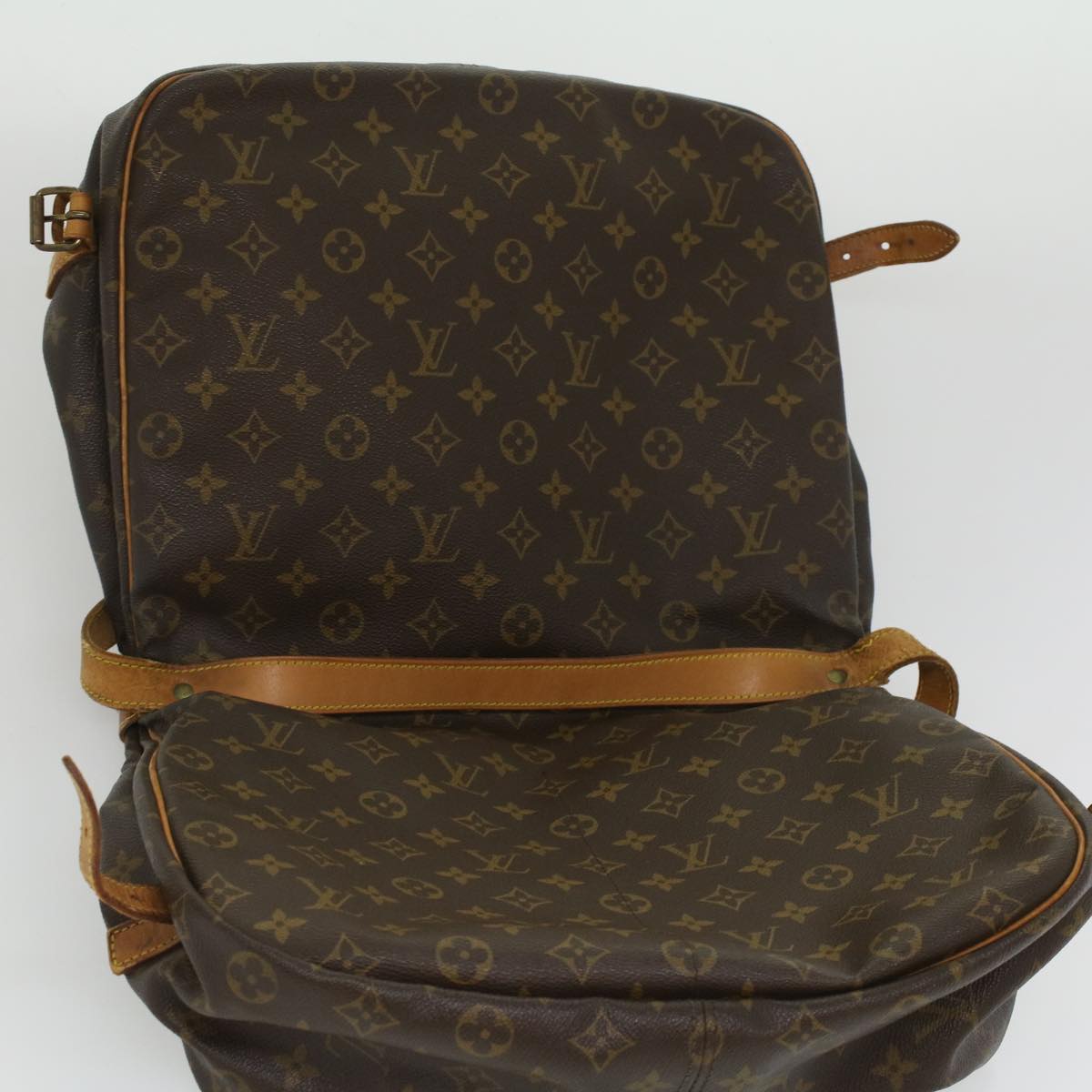 LOUIS VUITTON Monogram Saumur 35 Shoulder Bag M42254 LV ki2657
