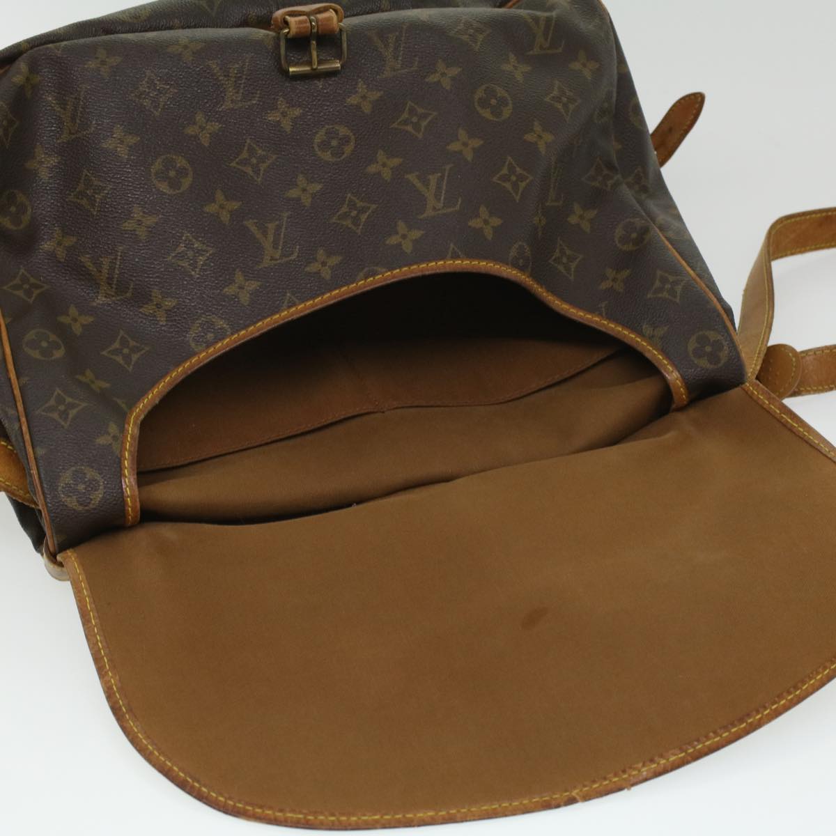 LOUIS VUITTON Monogram Saumur 35 Shoulder Bag M42254 LV ki2657