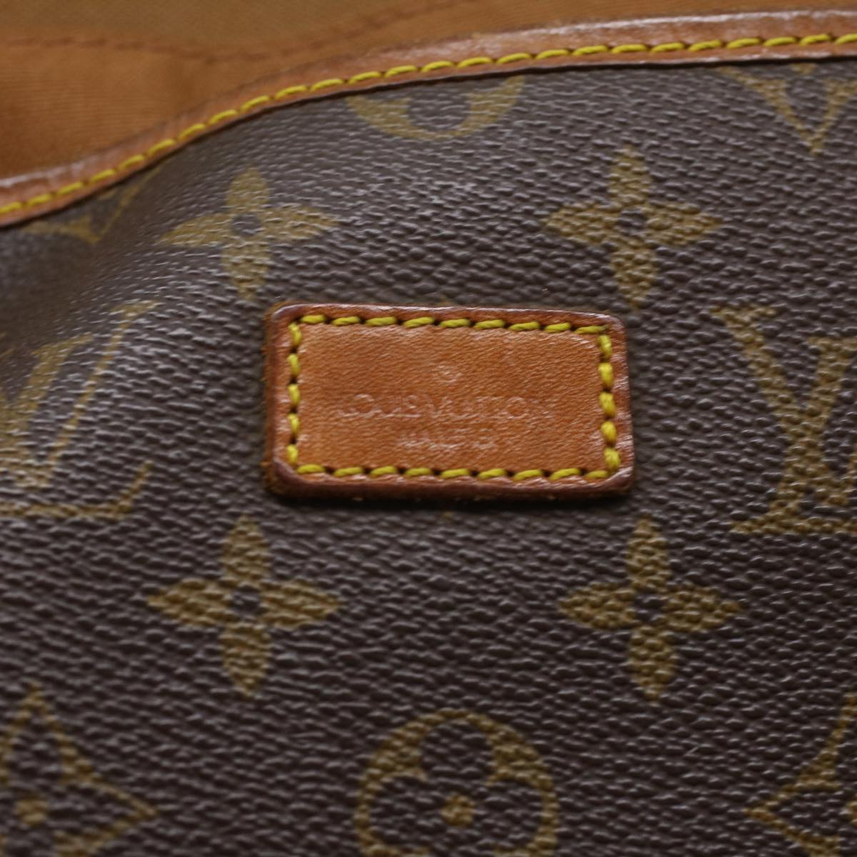 LOUIS VUITTON Monogram Saumur 35 Shoulder Bag M42254 LV ki2657