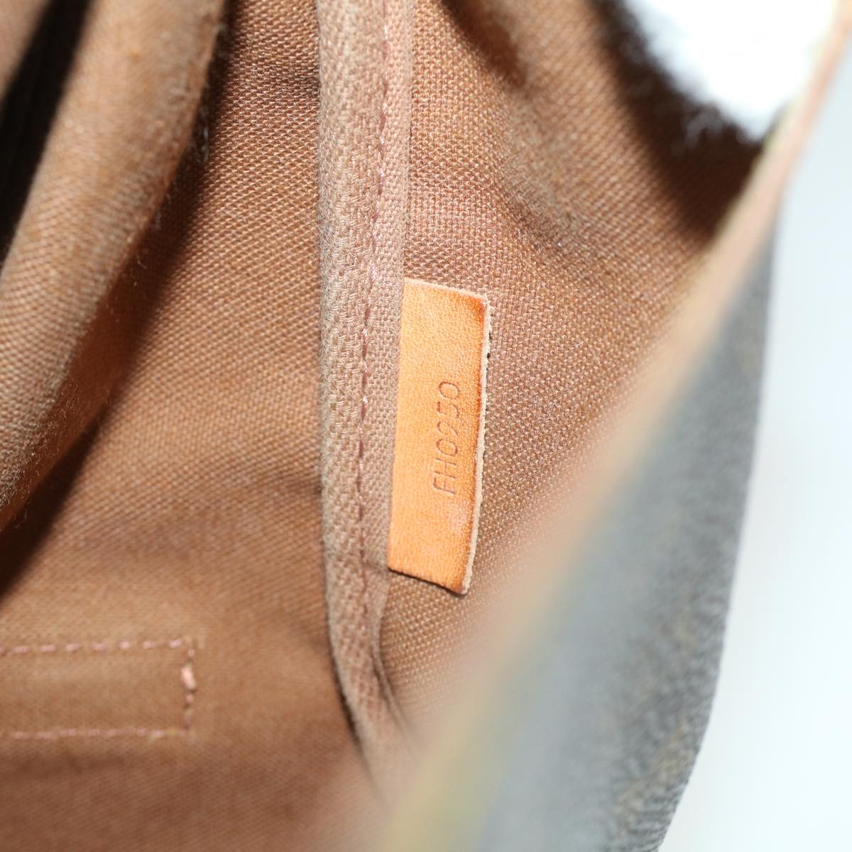 LOUIS VUITTON Monogram Saumur 35 Shoulder Bag M42254 LV ki2657