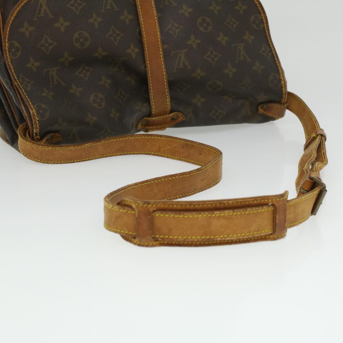 LOUIS VUITTON Monogram Saumur 35 Shoulder Bag M42254 LV ki2657