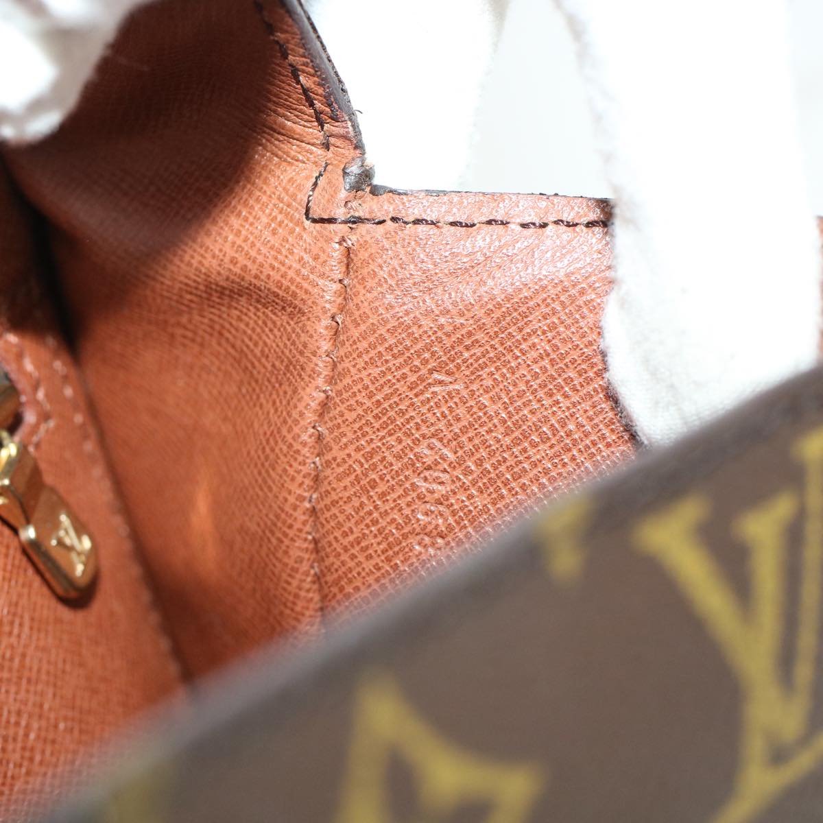 LOUIS VUITTON Monogram Saint Cloud GM Shoulder Bag M51242 LV ki3020