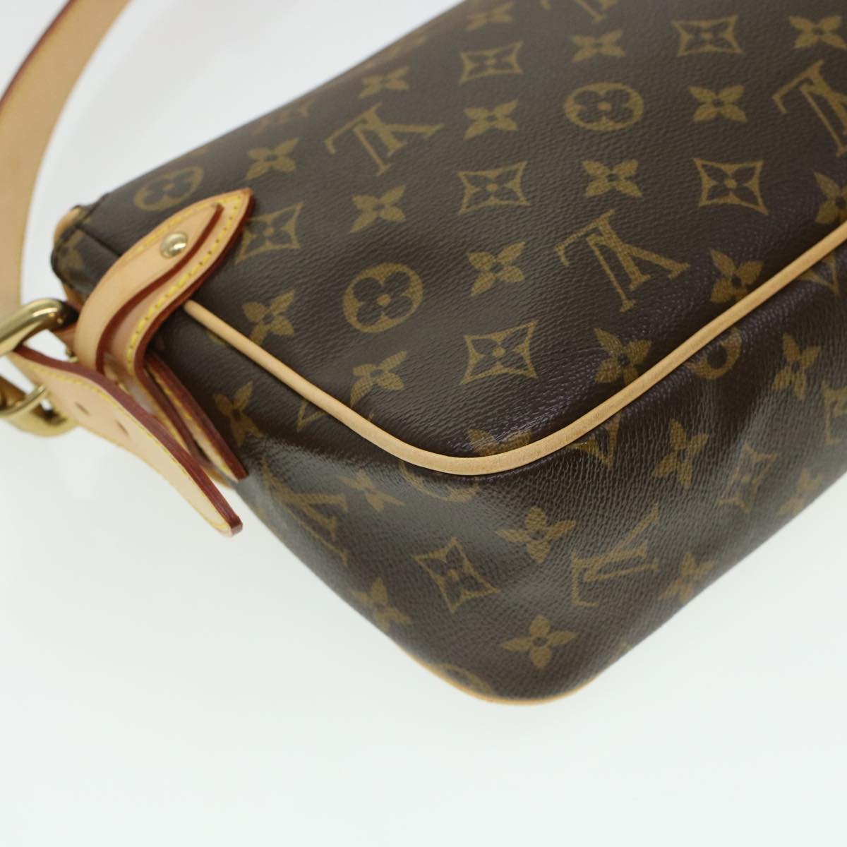 LOUIS VUITTON Monogram Hudson PM Shoulder Bag M40027 LV ki3036