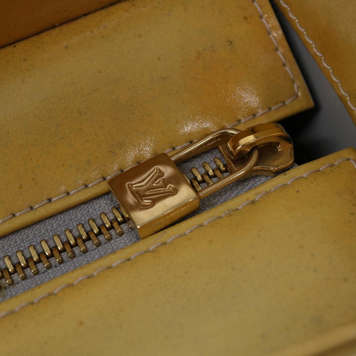 LOUIS VUITTON Monogram Vernis Columbus Tote Bag Gris M91028 LV ki3067