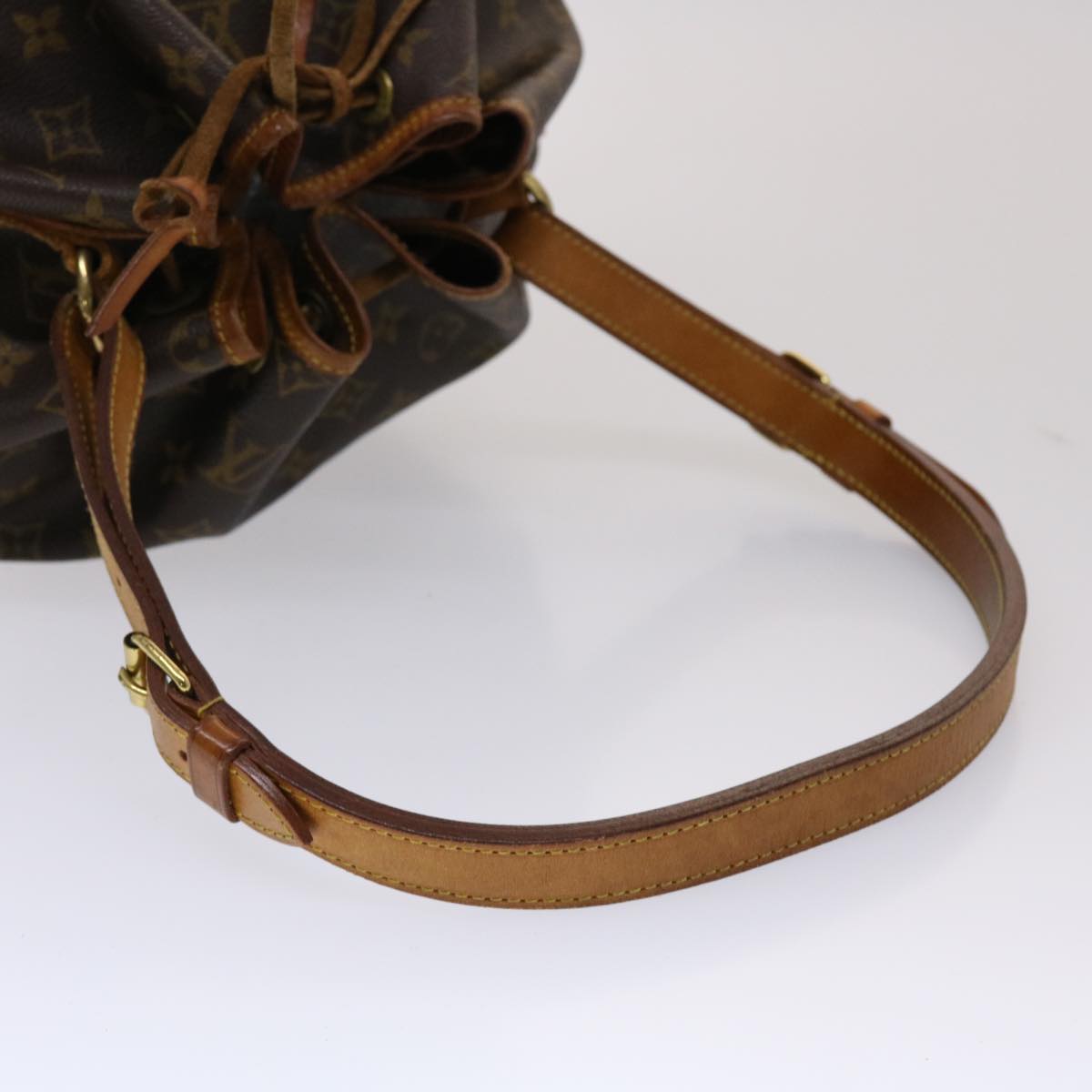 LOUIS VUITTON Monogram Noe Shoulder Bag M42224 LV ki3084
