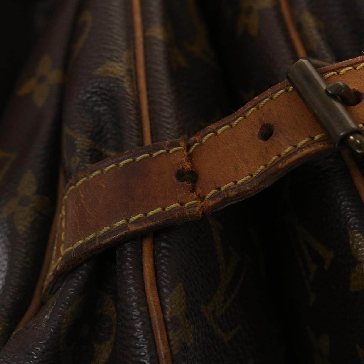 LOUIS VUITTON Monogram Saumur 30 Shoulder Bag M42256 LV ki3085