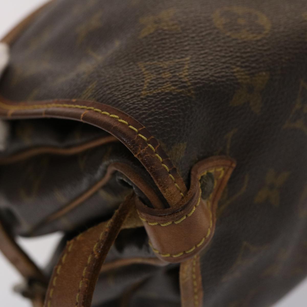 LOUIS VUITTON Monogram Saumur 30 Shoulder Bag M42256 LV ki3085