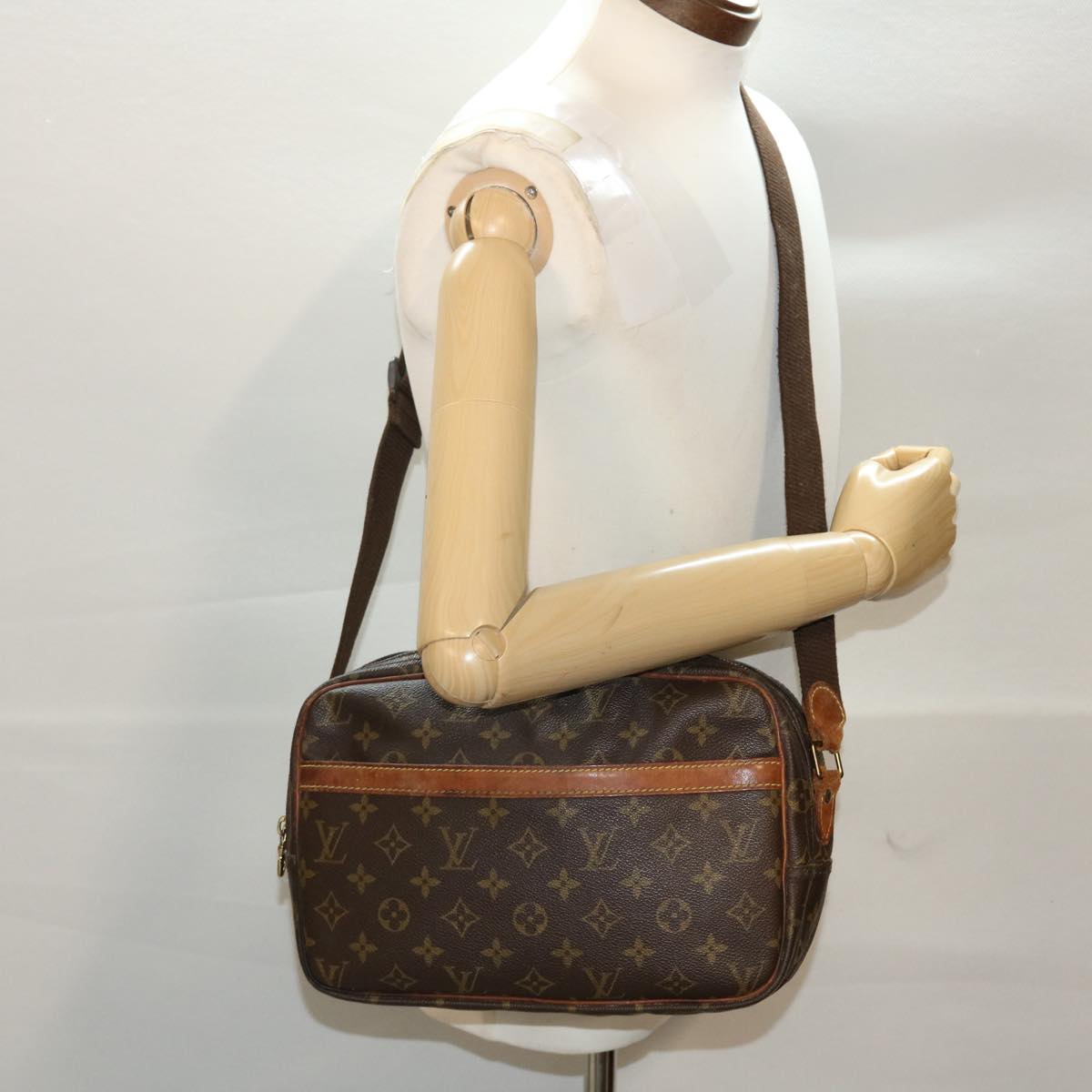 LOUIS VUITTON Monogram Reporter PM Shoulder Bag M45254 LV ki3102