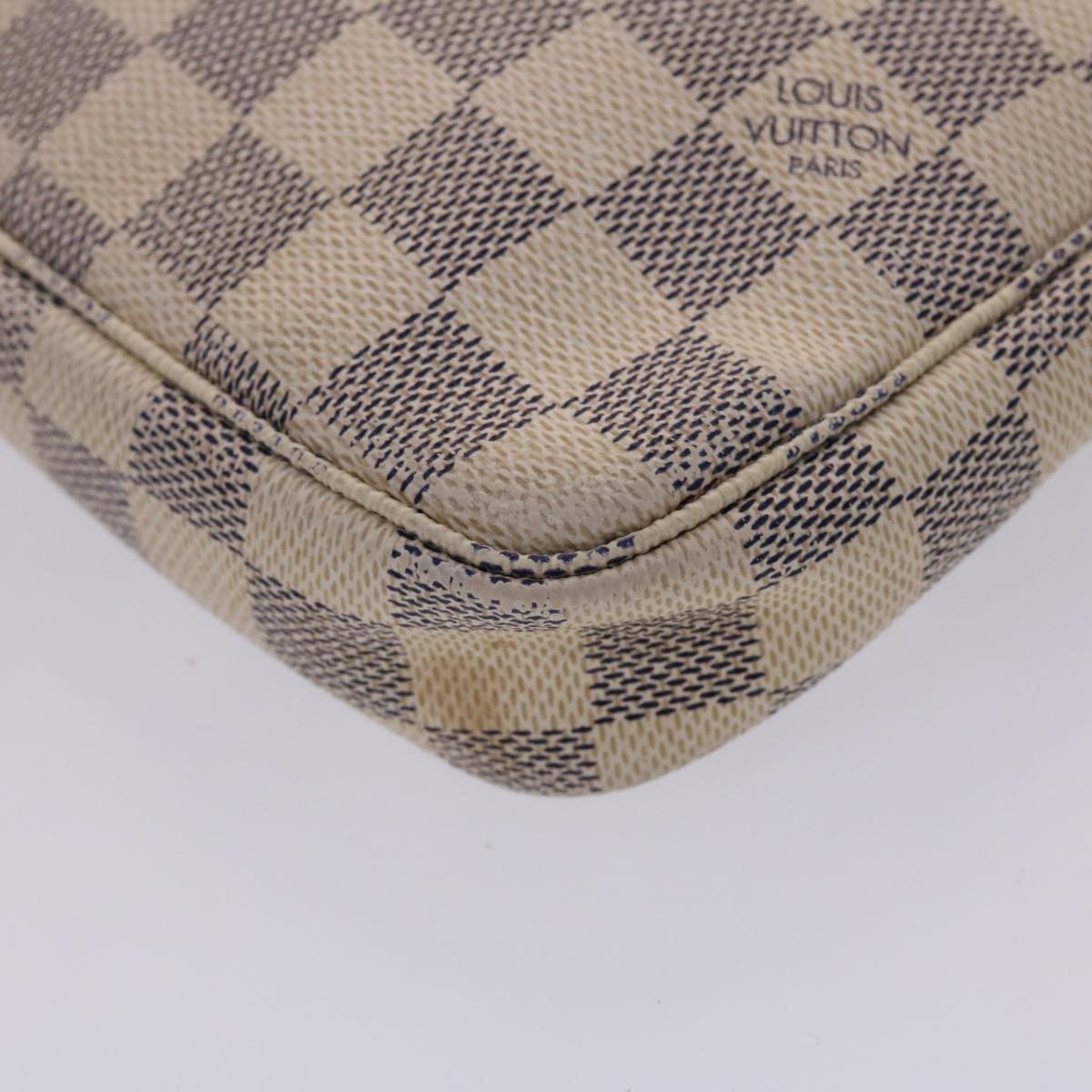 LOUIS VUITTON Damier Azur Pochette Accessoires Pouch N51986 LV ki3123