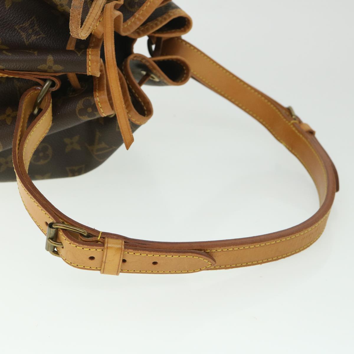 LOUIS VUITTON Monogram Noe Shoulder Bag M42224 LV ki3324