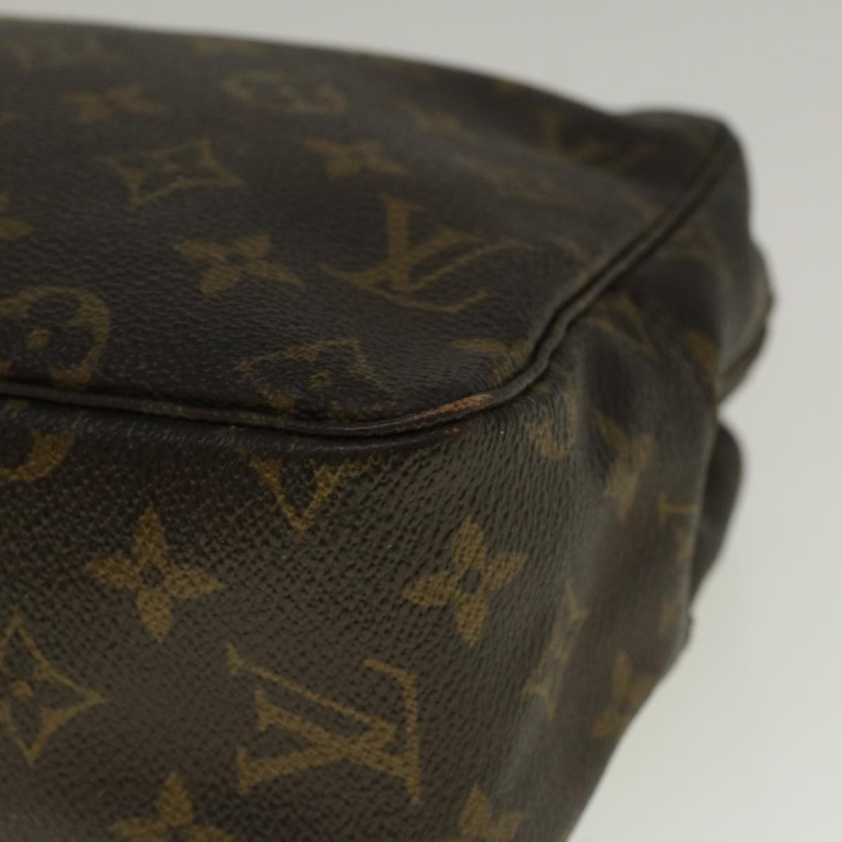 LOUIS VUITTON Monogram Trousse Toilette 28 Clutch Bag M47522 LV ki3547