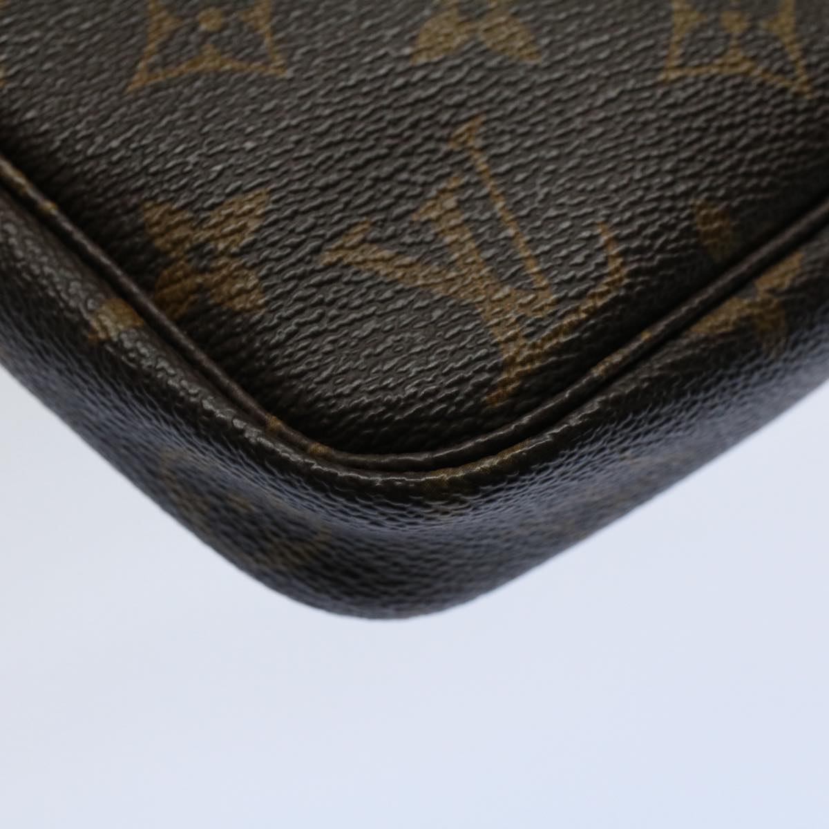 LOUIS VUITTON Monogram Pochette Accessoires Pouch M51980 LV ki3579
