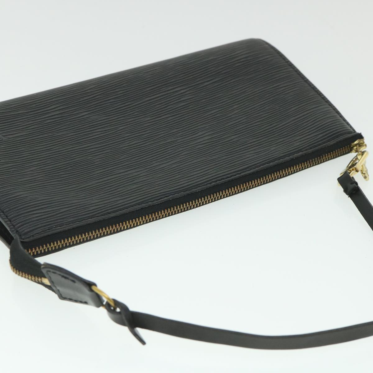 LOUIS VUITTON Epi Pochette Accessoires Pouch Black M52987 LV ki3580