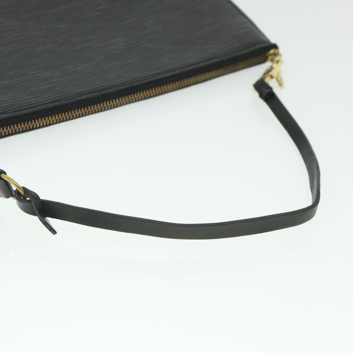 LOUIS VUITTON Epi Pochette Accessoires Pouch Black M52987 LV ki3580
