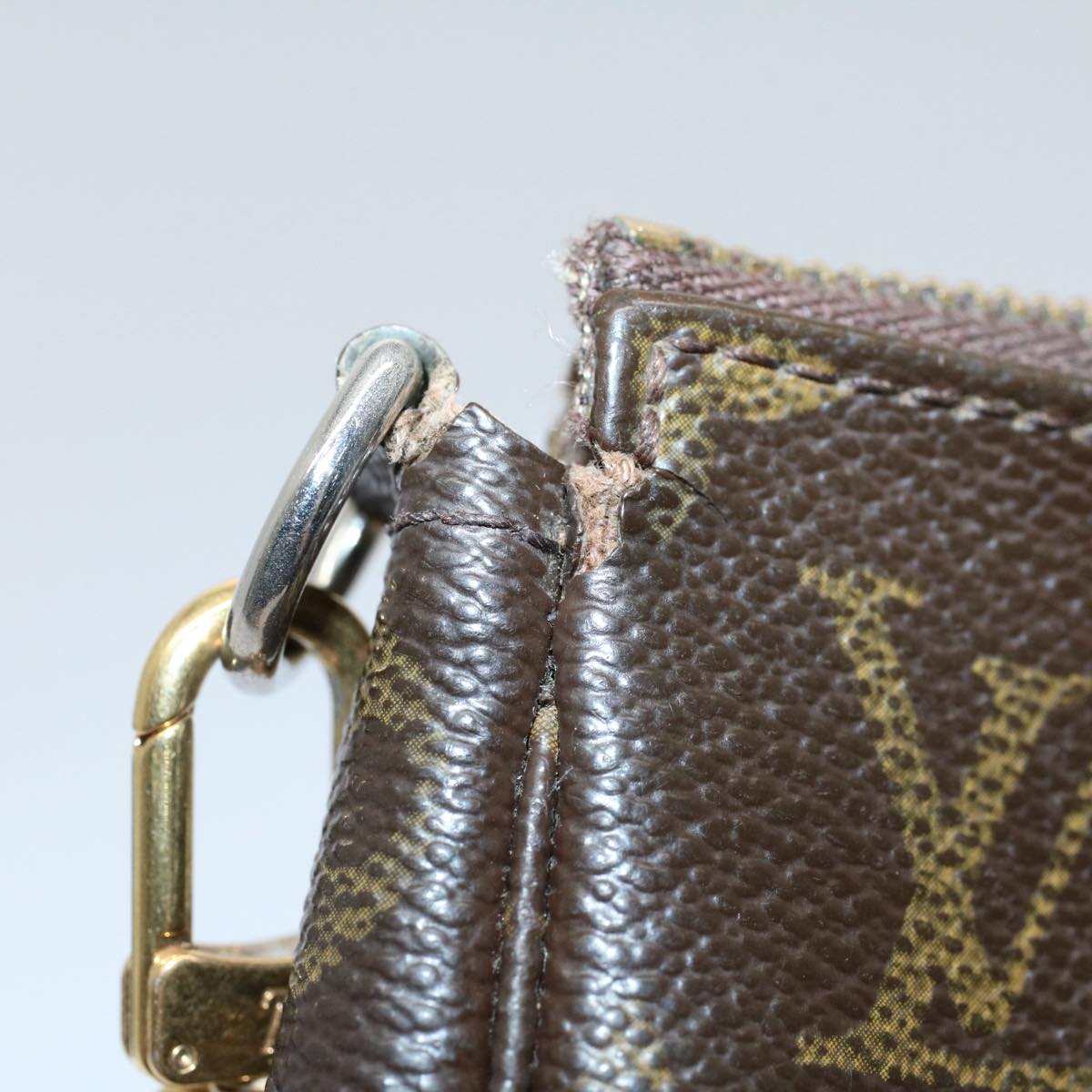 LOUIS VUITTON Monogram Pochette Accessoires Pouch M51980 LV ki3608