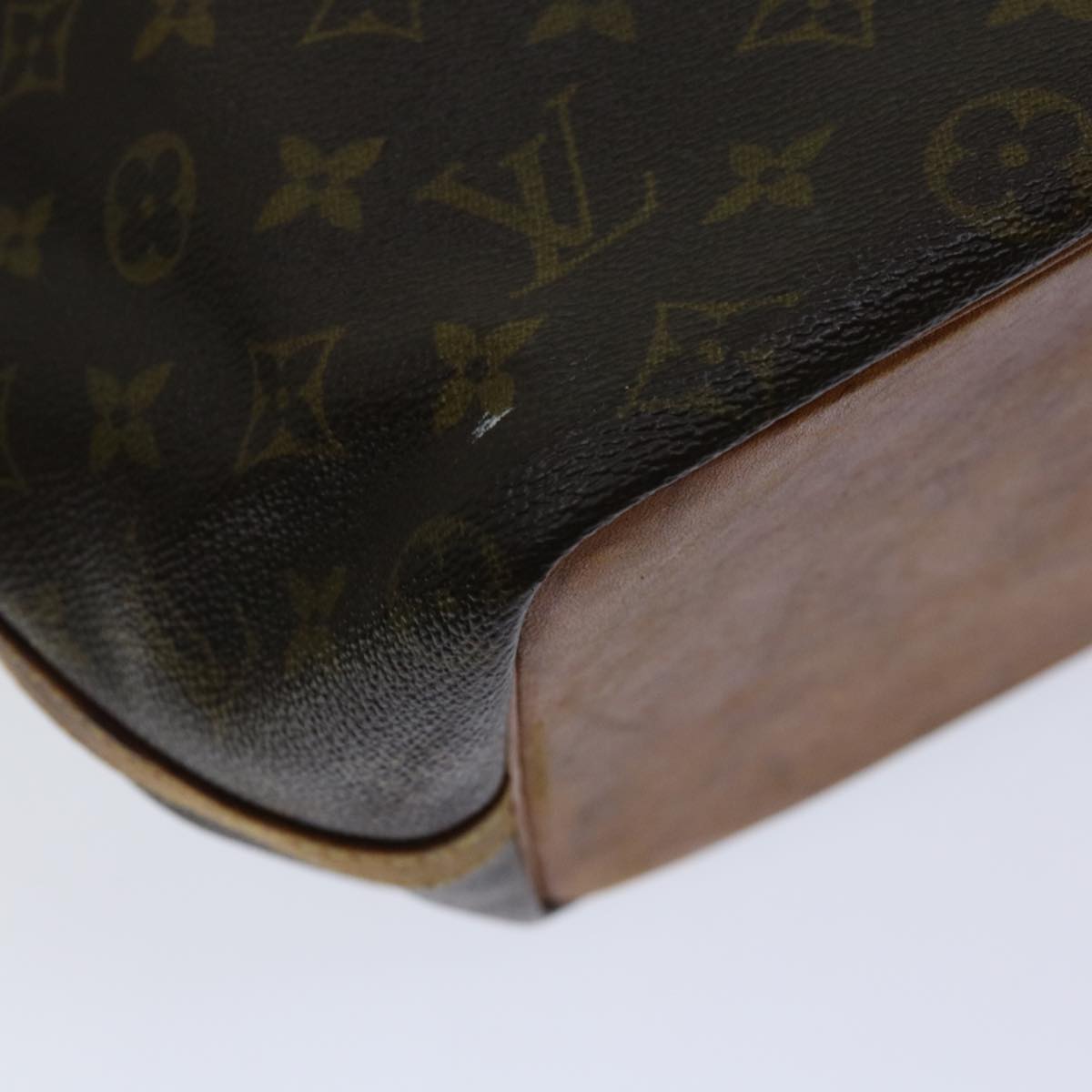 LOUIS VUITTON Monogram Petit Noe Shoulder Bag M42226 LV ki4070