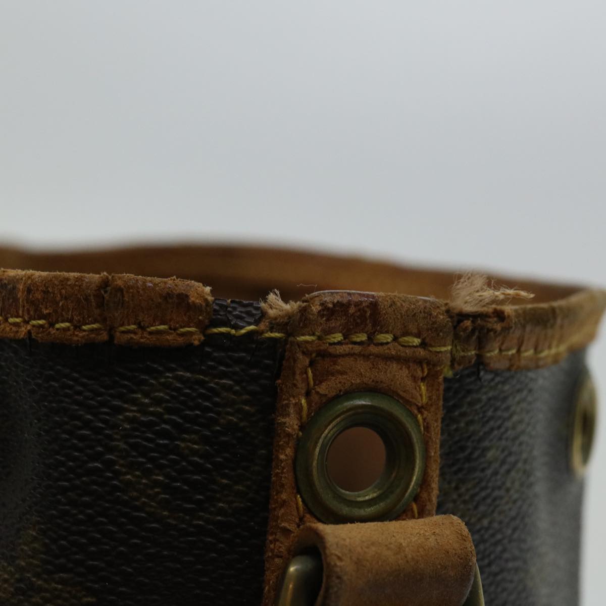LOUIS VUITTON Monogram Petit Noe Shoulder Bag M42226 LV ki4070