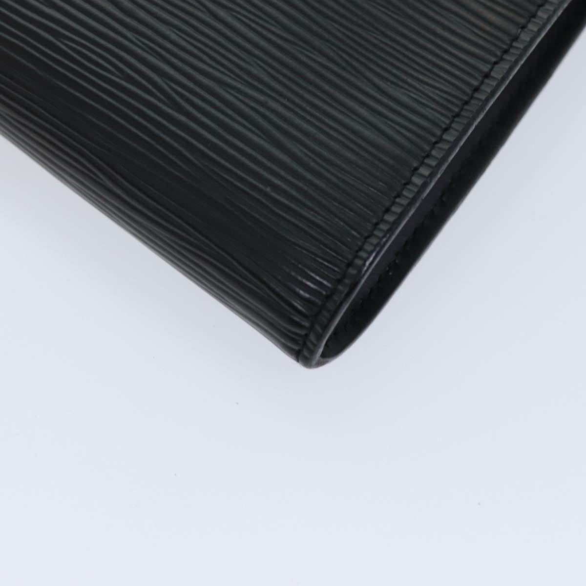 LOUIS VUITTON Epi Pochette Accessoires Pouch Black M52982 LV ki4515